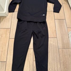 Adidas Womans GG Black Track Pants Crew Neck Sz Large